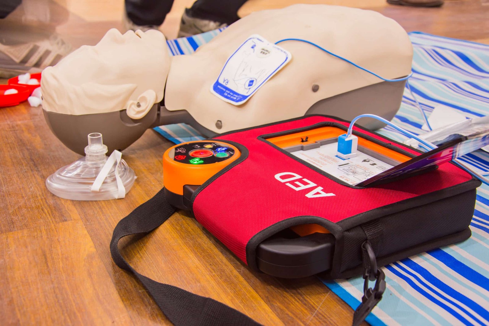 How Kuteras Is Redefining AED Defibrillators Through High-Precision Engineering
