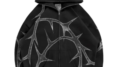 BLACK_HOODIE_ef1bcb4b-dd51-49e6-9a28-2d9b392f8cc7