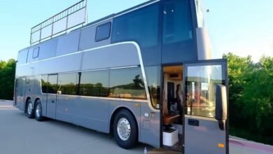 Modern Coaches Enhance Comfort on Long Journeys