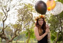 A beautifully illustrated scene of an enchanted forest themed Quinceanera featuring fairy lights, whimsical decorations, floral arches, and magical woodland elements. Perfect inspiration for a dreamy, mystical quinceanera celebration.