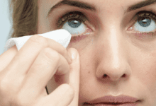 eyelid cleansing wipes UK