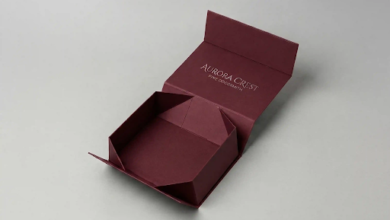 Closure Folding Boxes